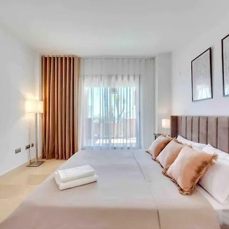 Luxury 3bdr In New Golden Mile, Marbella Apartment *