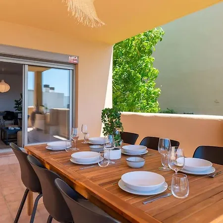 Luxury 3bdr In New Golden Mile, Marbella