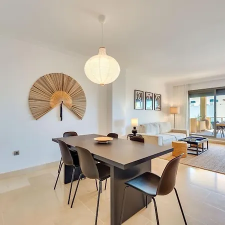 Apartment Luxury 3bdr In New Golden Mile, Marbella