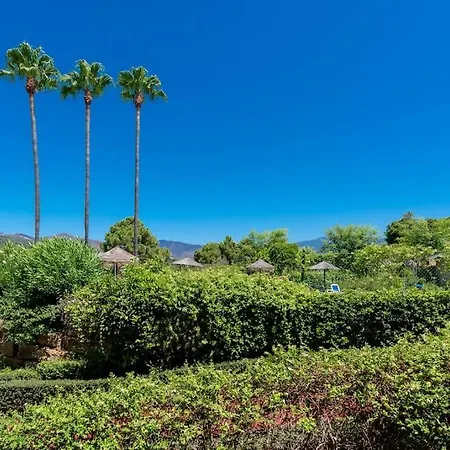 Apartment Luxury 3bdr In New Golden Mile, Marbella *