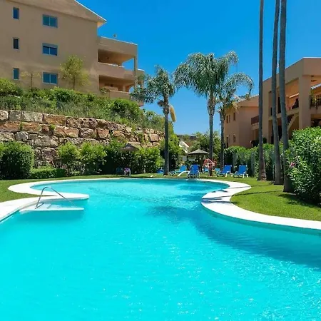 Apartment Luxury 3bdr In New Golden Mile, Marbella